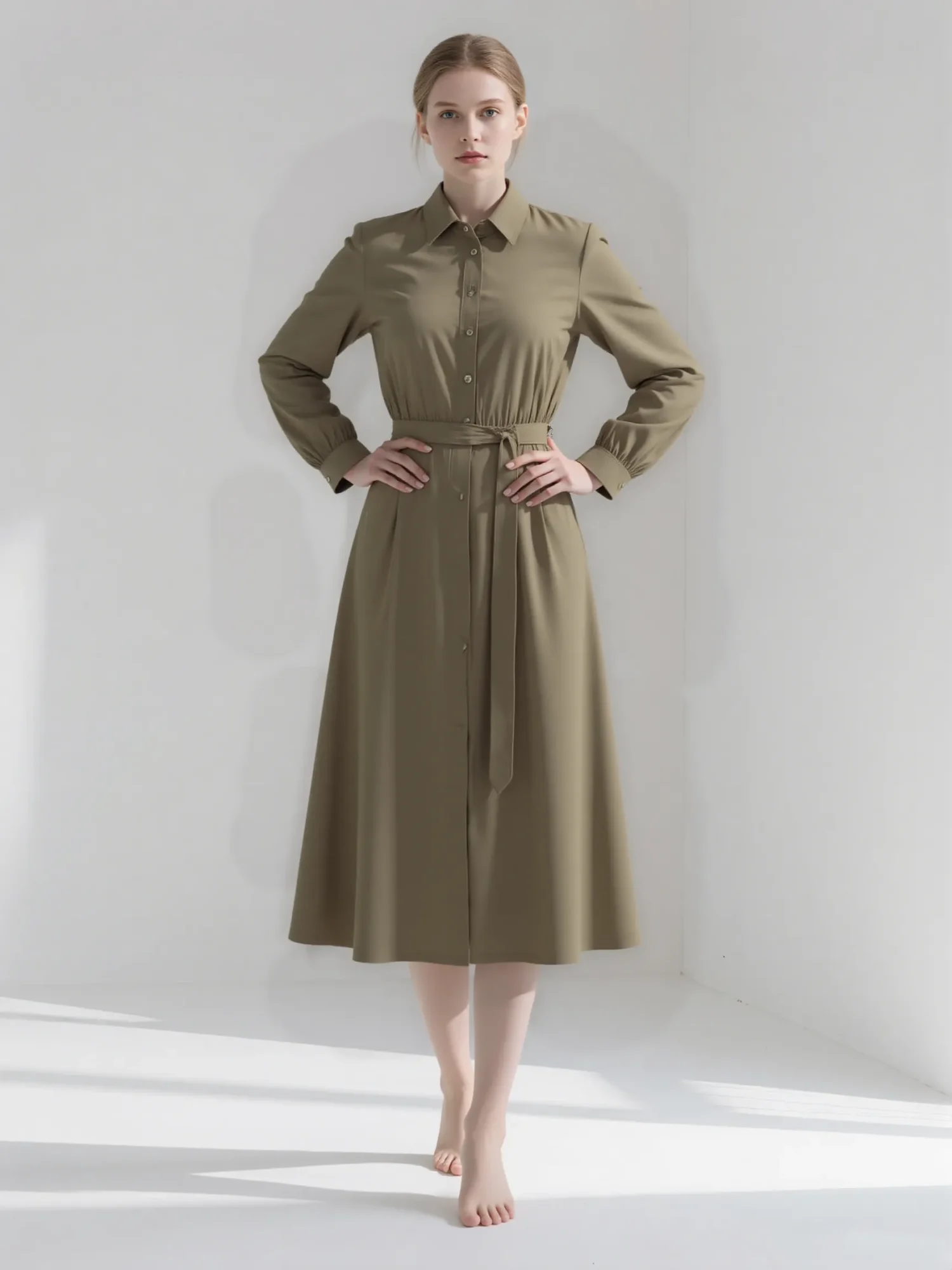 Khaki shirt dress with belt, featuring a minimalist commuting style, suitable for daily wear or office scenarios.