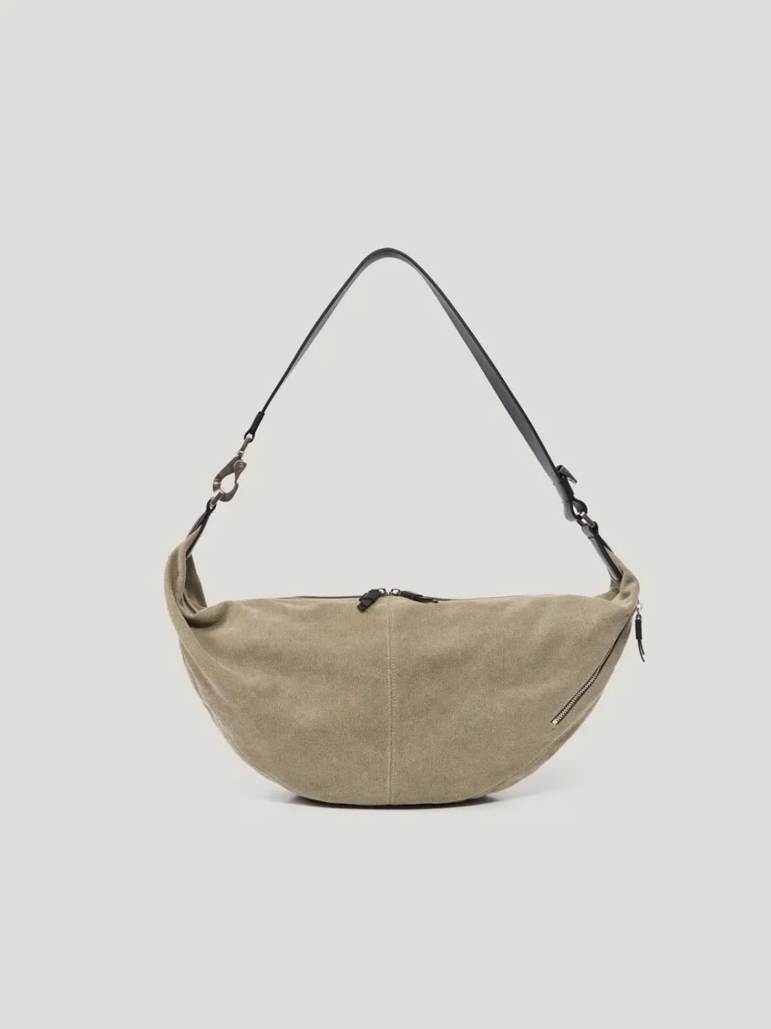 Canvas Shoulder Bag hardware detail, professional studio photography, gray background, 3:4 ratio, handmade canvas shoulder bag, 3Nice 3NiceClothing
